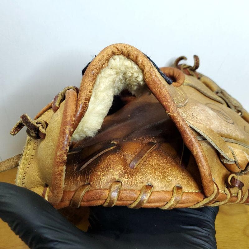 ミズノ ワールドウィン オリジナル 初代Mロゴ 硬式グローブ - メルカリ