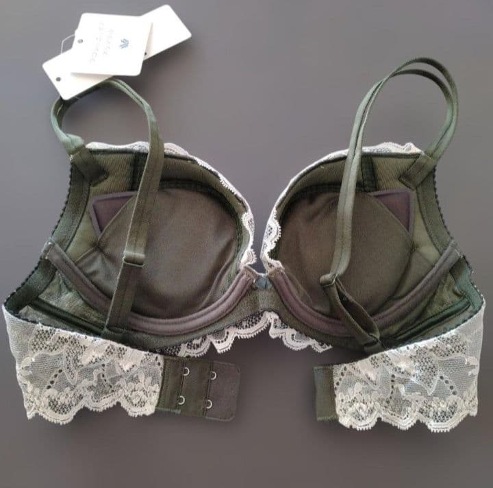 【新品】ワコール《パルファージュ》フロントエックスブラ E70/M