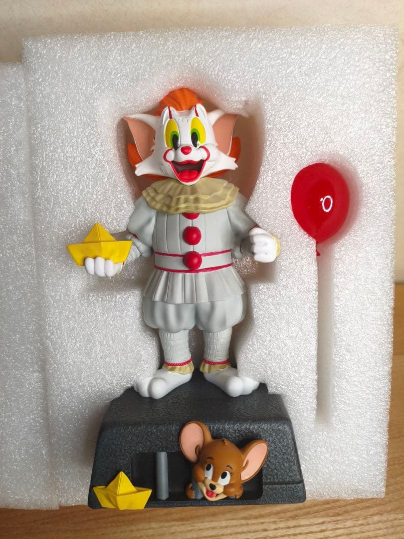 紅茶花伝 TinyTAN 脚立 V J-hope 収納バッグ付き