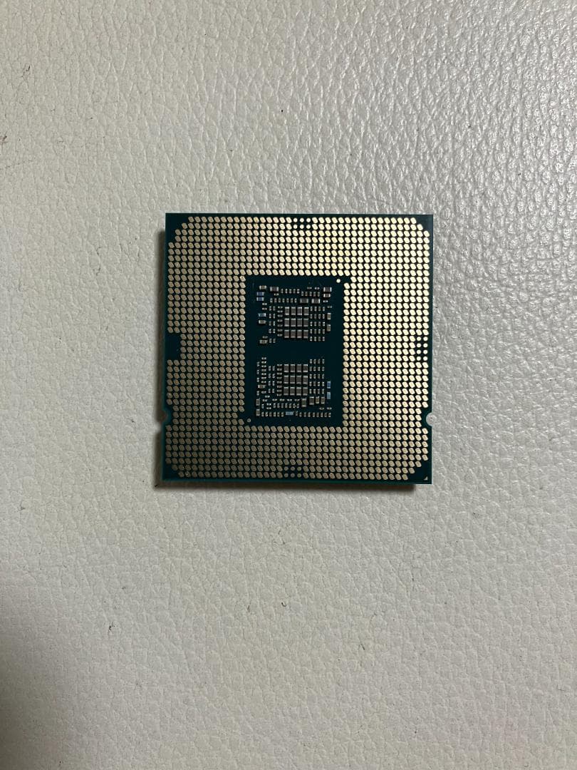 Intel Core i7-10700 2.90GHz CPU 中古