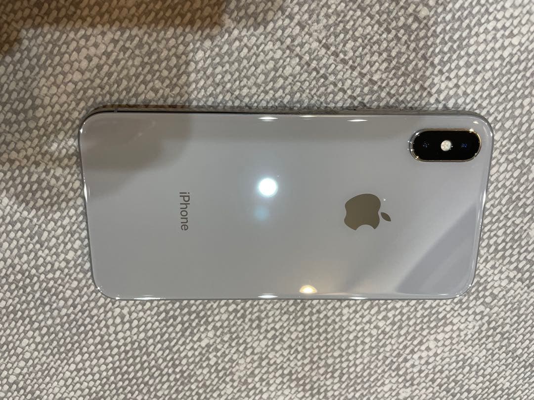 Apple iPhone X シルバー 256GB 本体 - メルカリ