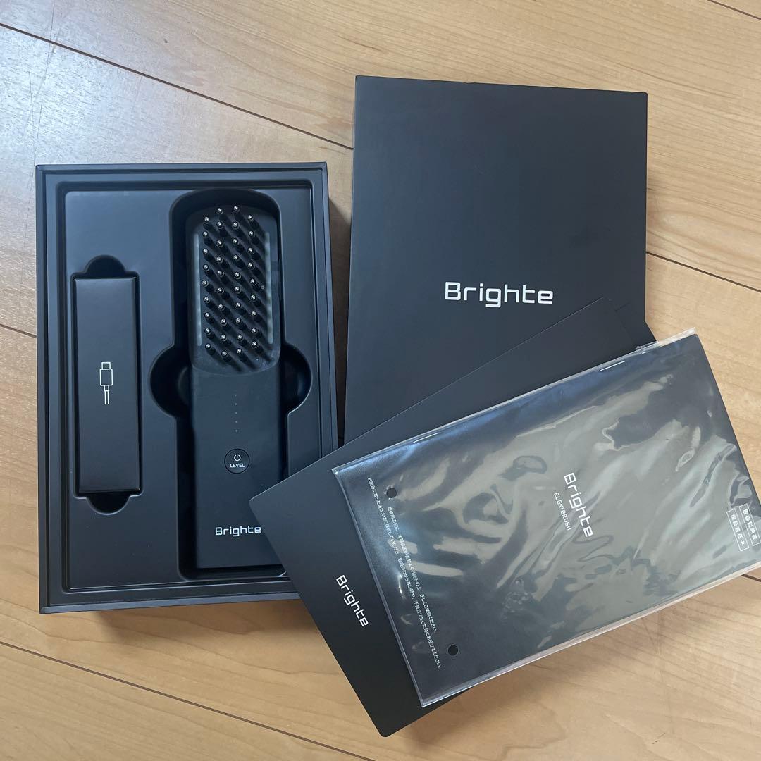 美品 ブライト エレキブラシ ブラシ型美顔器　ELEKI BRUSH BRT-FS145 ブラシ型美顔器 ELEKI BRUSH（エレキブラシ） Brighte