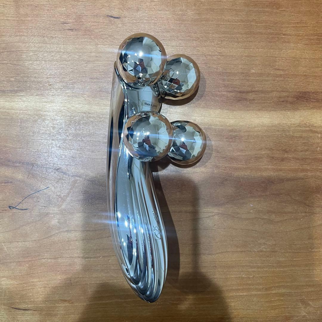 ReFa 3Dフェイスローラー シルバー - メルカリ