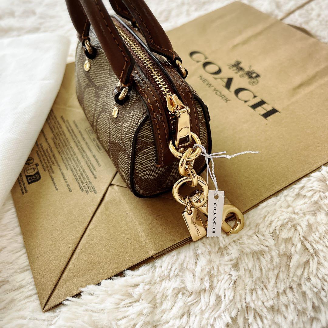 未使用品 コーチ ミニ バッグチャーム 小物入れ シグネチャー