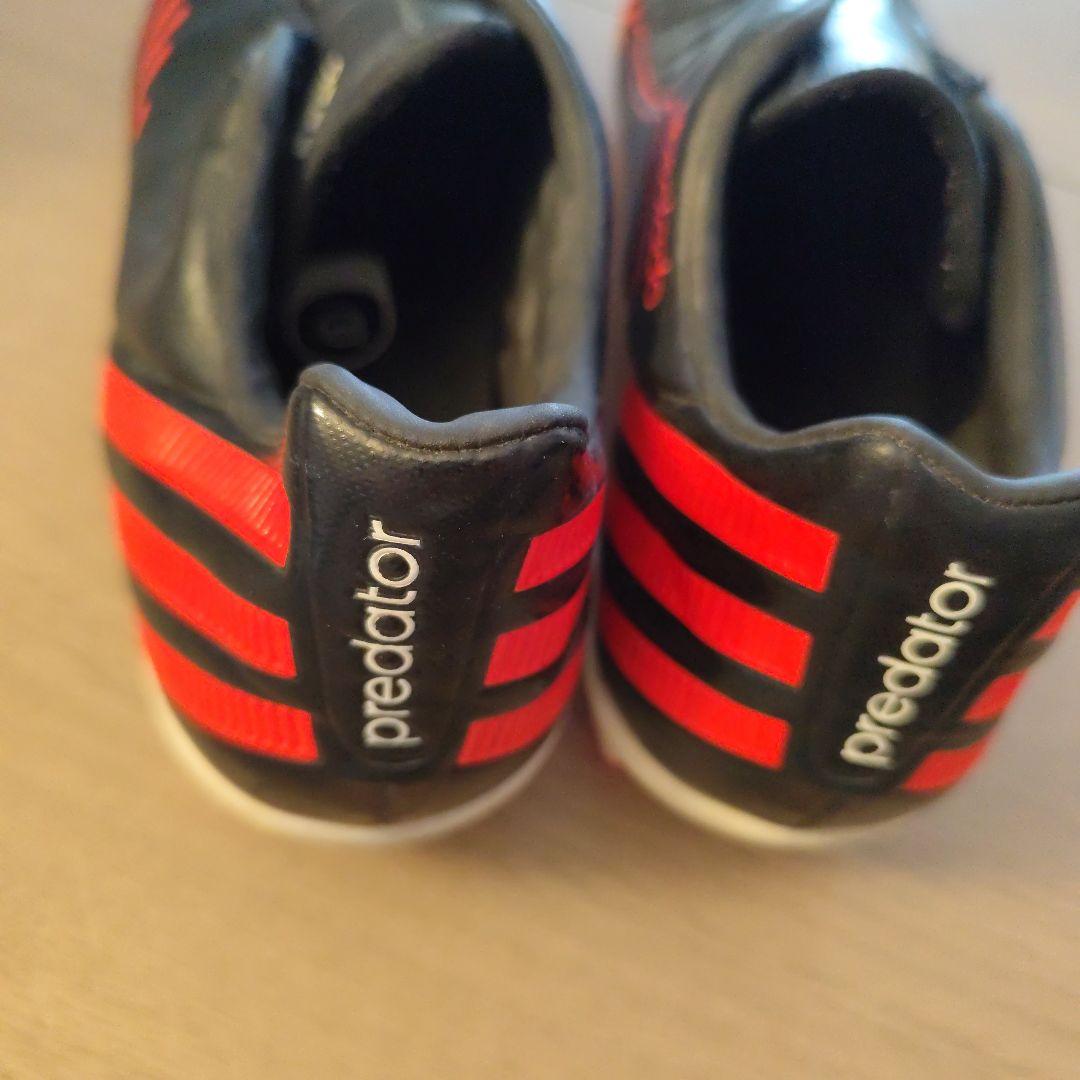 adidas Predator サッカーシューズ ブラック/レッド - メルカリ