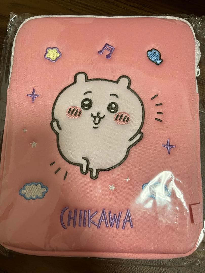 ちいかわ　タブレットケース ちいかわ タブレットケース ネイビー マリモクラフト