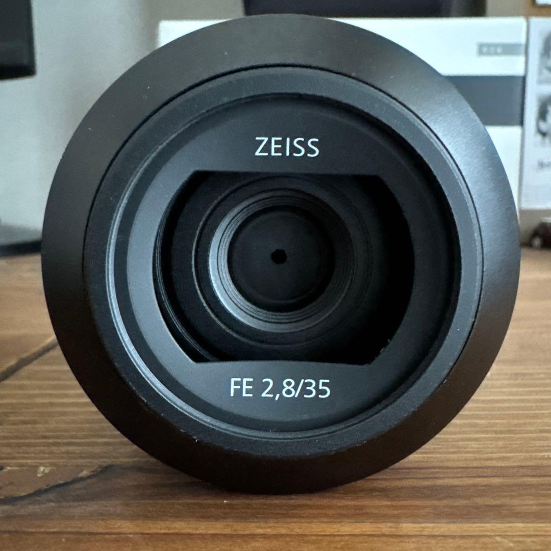 レンズ(単焦点) SONY Sonnar T* FE 35mm F2.8 ZA SEL35F28Z Amazon.co.jp: SONY 単焦点広角レンズ Sonnar T* FE 35mm F2.8 ZA フル