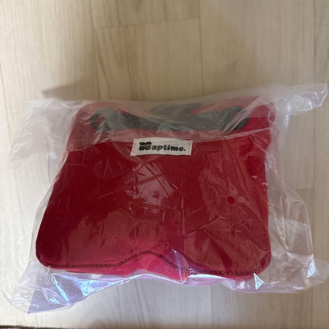 Nissy Naptime. クロスボディバッグ