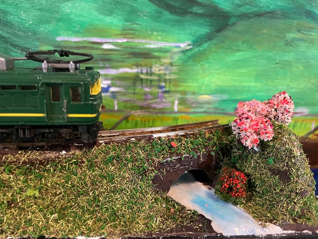 Nゲージ ジオラマ　つつじ咲く棚田の風景