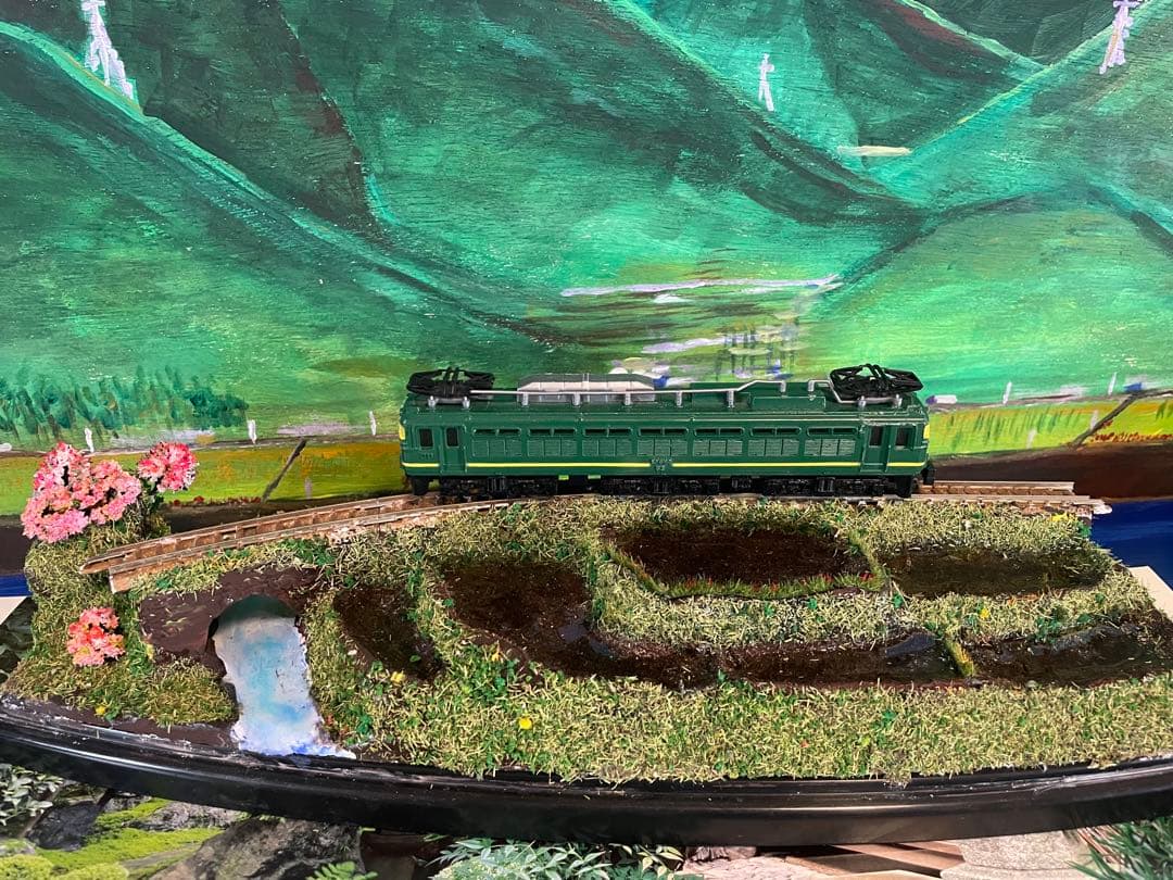 Nゲージ ジオラマ　つつじ咲く棚田の風景
