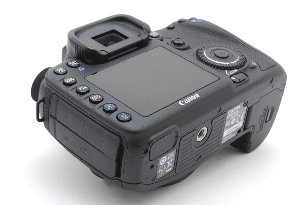 Canon EOS 7D レンズキット シャッター 極美品 - メルカリ