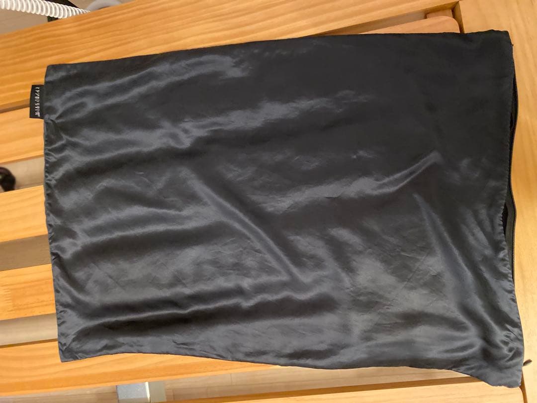 世*谷様 シルクカバー2枚付き　ヒツジのいらない枕　-至極