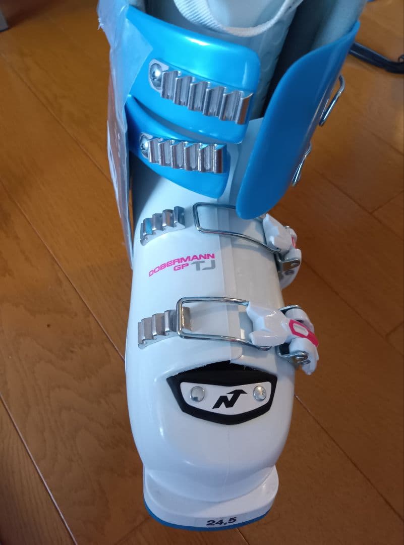 Nordica ノルディカ 女性用スキーブーツ　24.5cm 新品