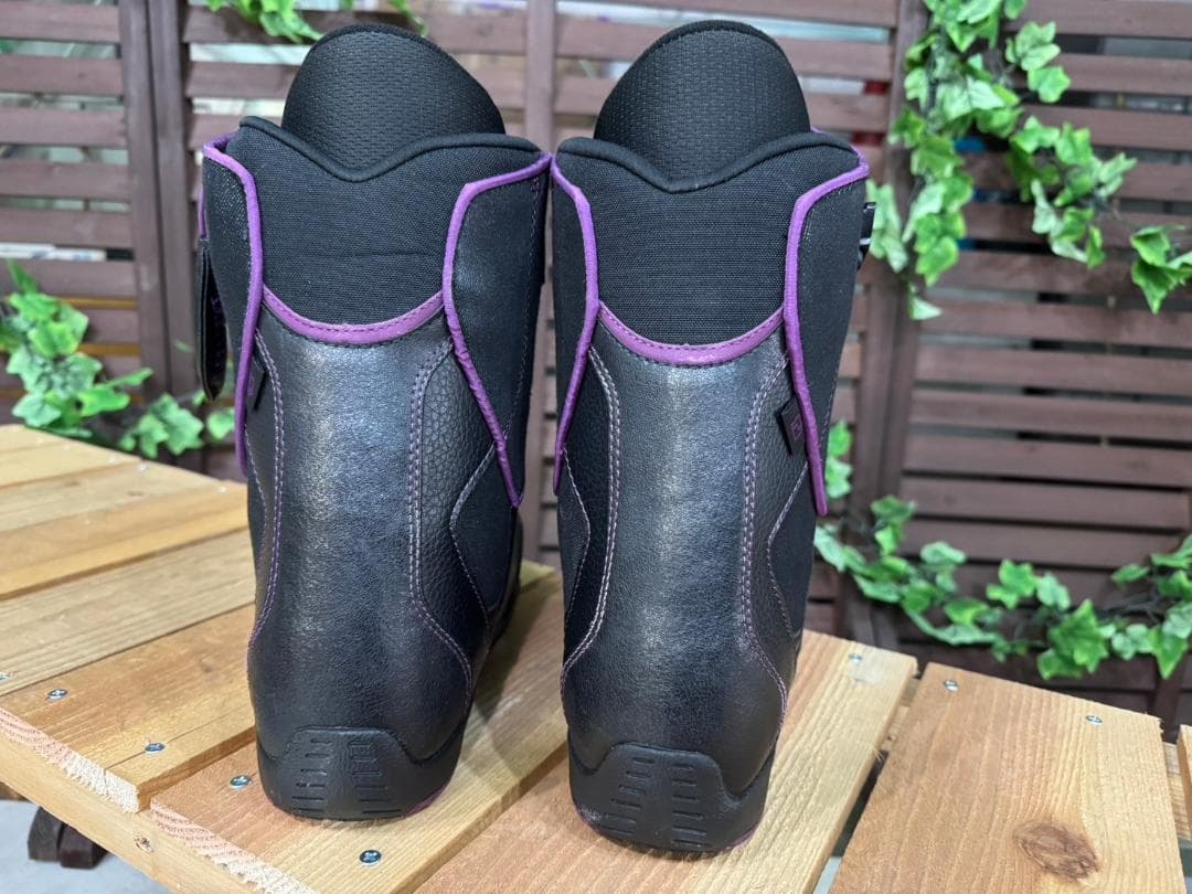 極美品！DEELUXE　スノーボードブーツ　LUFFY　26.5cm