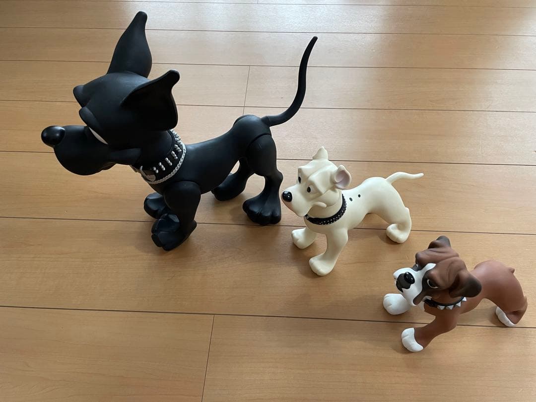 希少 ネイバーフッド フィギュア 犬 NEIGHBORHOOD メディコムトイ