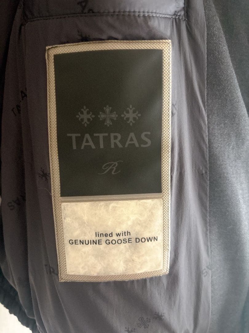 TATRAS ショートlined with genuine goose down - メルカリ