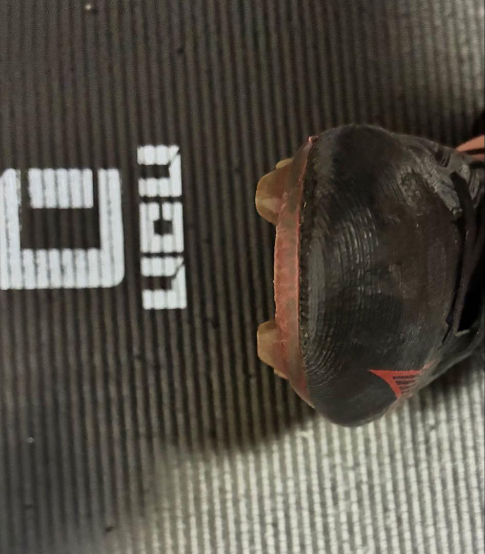 MORELIA ブラック/レッド シューズ