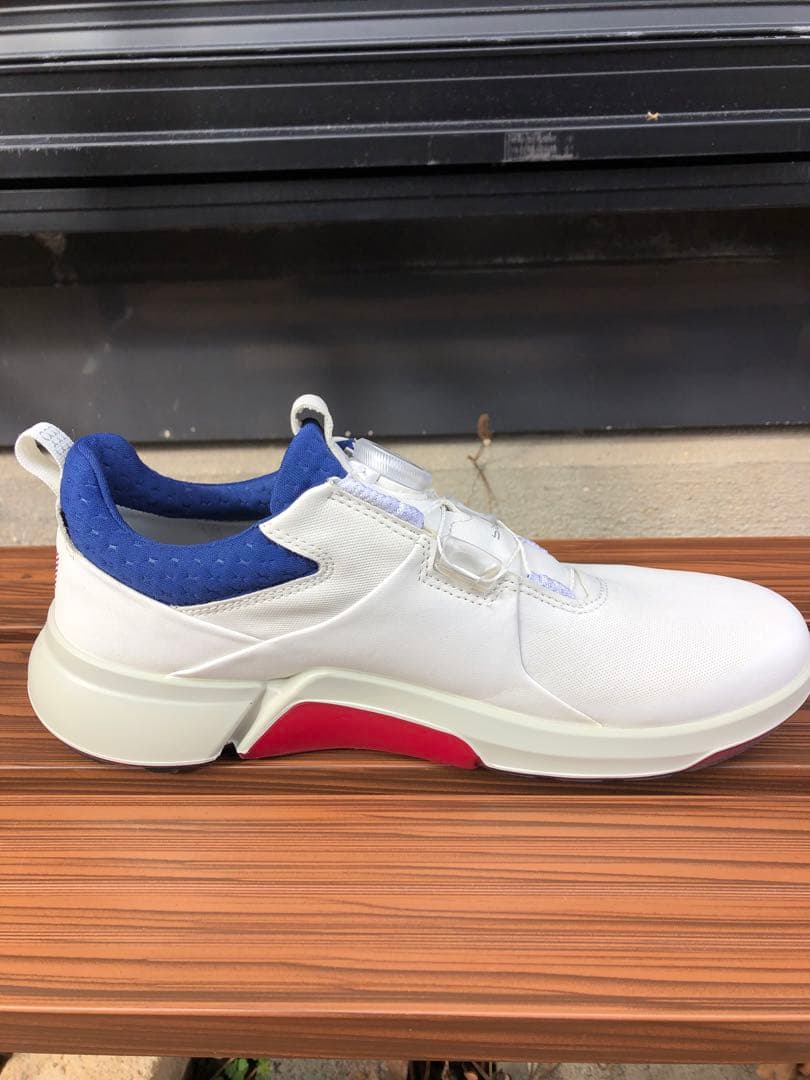 375番 新品ECCO biomゴルフシューズ39 24.5cm スパイクレス
