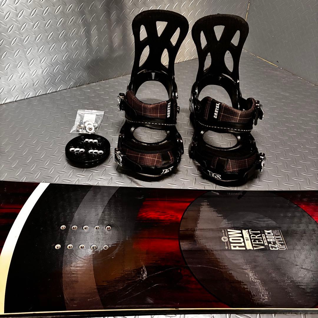 最低 価格スポーツ - 【Burton CARTEL付】FLOW VERT 151cm メンズ2点セット