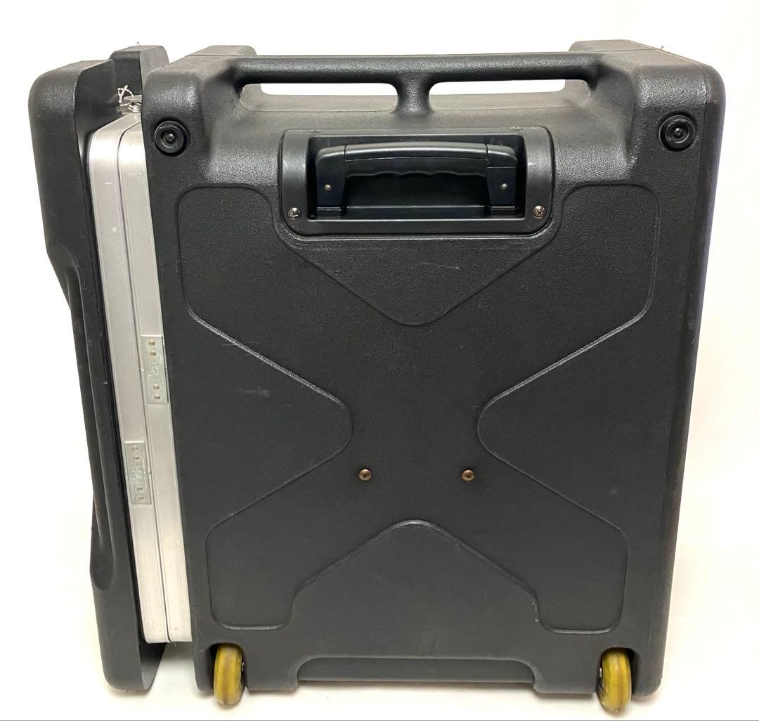 SKB ラックケース キャスター ハンドル付 60cm×54cm×29.5cm