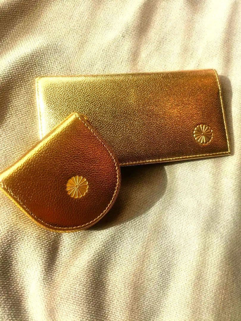 【新品セット】皇居 ゴールド 長財布＆ケース セット　金 皇居 限定 長財布 ＆ 小銭入れ ゴールド2点セット 金 色 東御苑 本丸