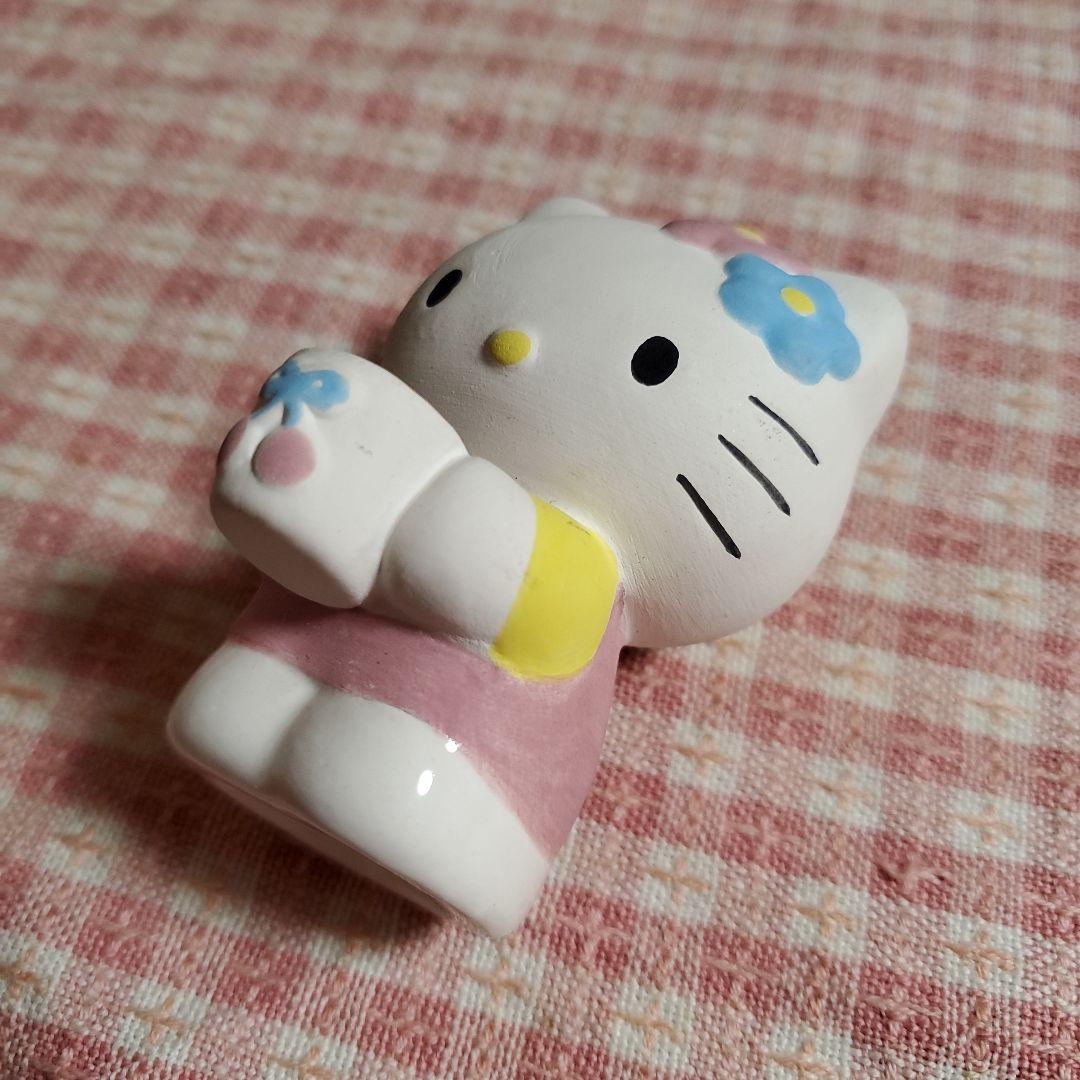 平成レトロ サンリオ ハローキティ素焼きの置物 アロマポット - メルカリ
