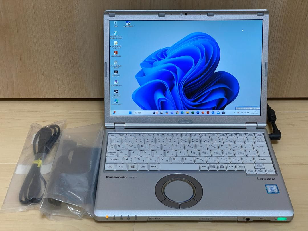 PanasonicレッツノートSZ6WIN11512GB8GBオフィス付黒天板 - メルカリ