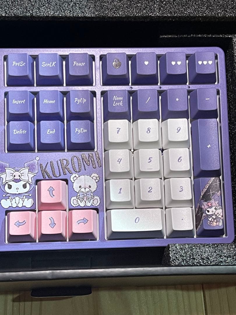 入手困難　KUROMI キーボード パープル/ホワイト 入手困難 KUROMI キーボード パープル/ホワイト 入手困難 KUROMI