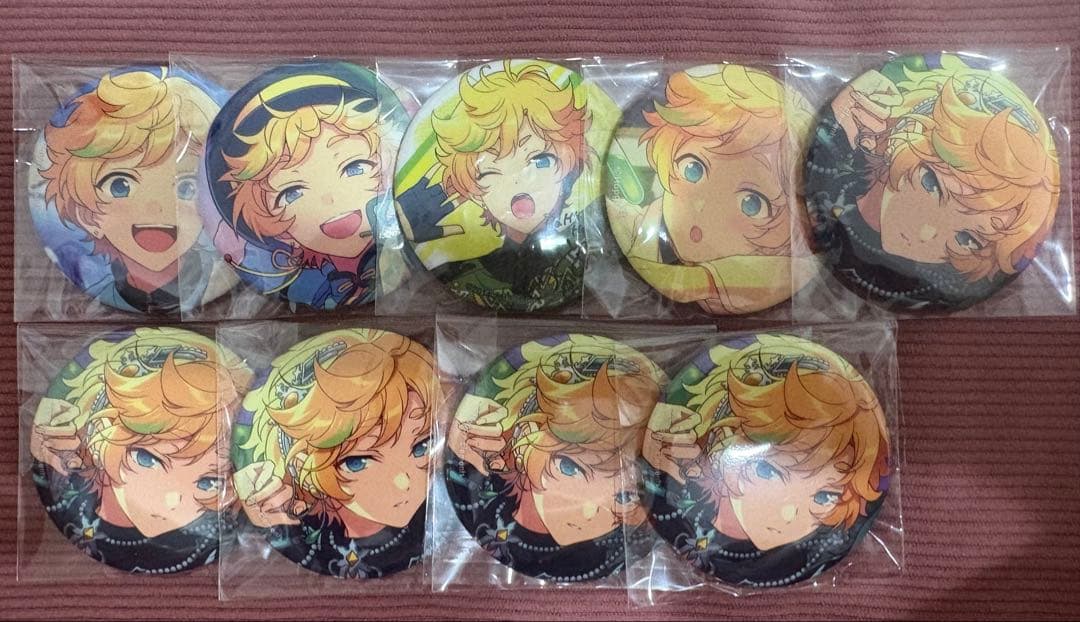 あんスタ 春川宙 缶バッジ Dec まとめ売り - メルカリ