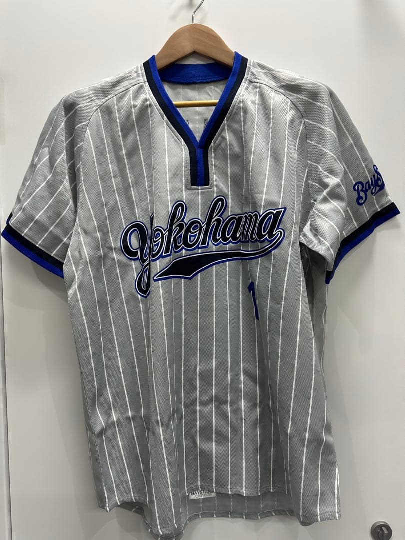 横浜ベイスターズ金城龍彦選手 1 ユニフォーム - メルカリ