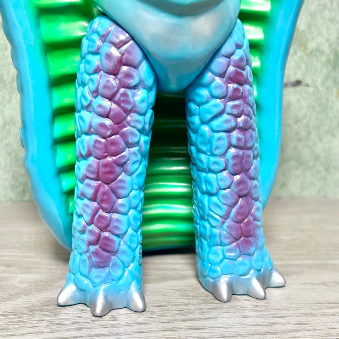 マーミット 『アメゴン』 ソフビ キャプテンウルトラ