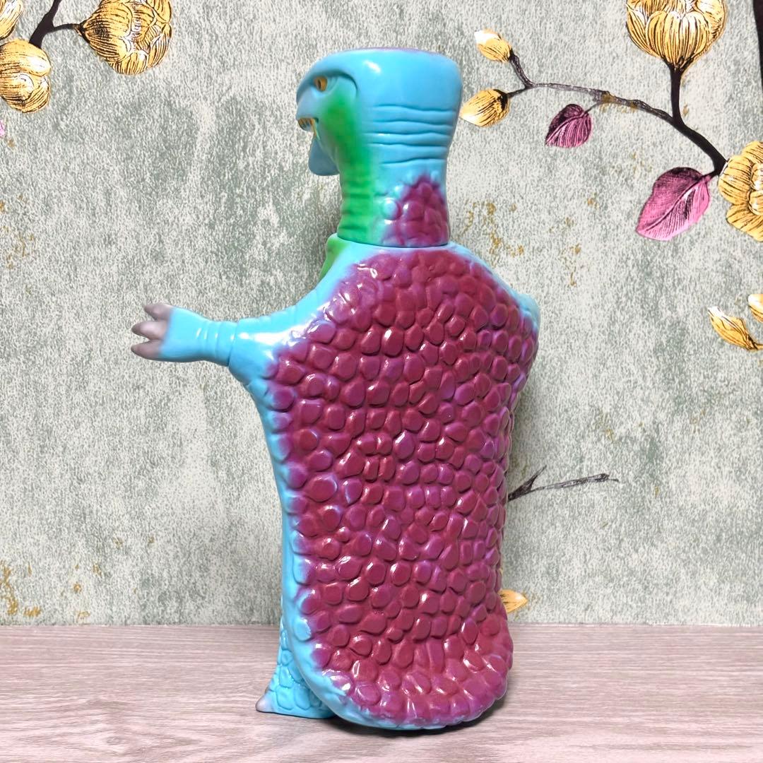 マーミット 『アメゴン』 ソフビ キャプテンウルトラ