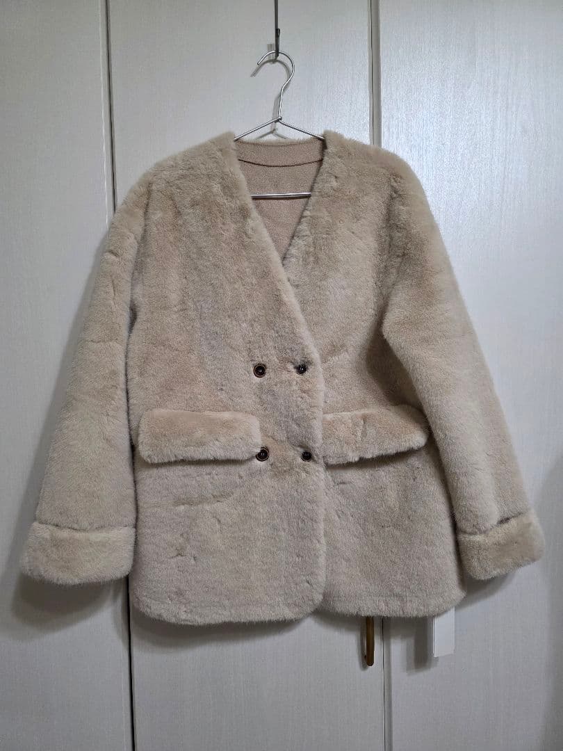 タイムセール】Lumier バッグ付エコファーノーカラーコート/beige