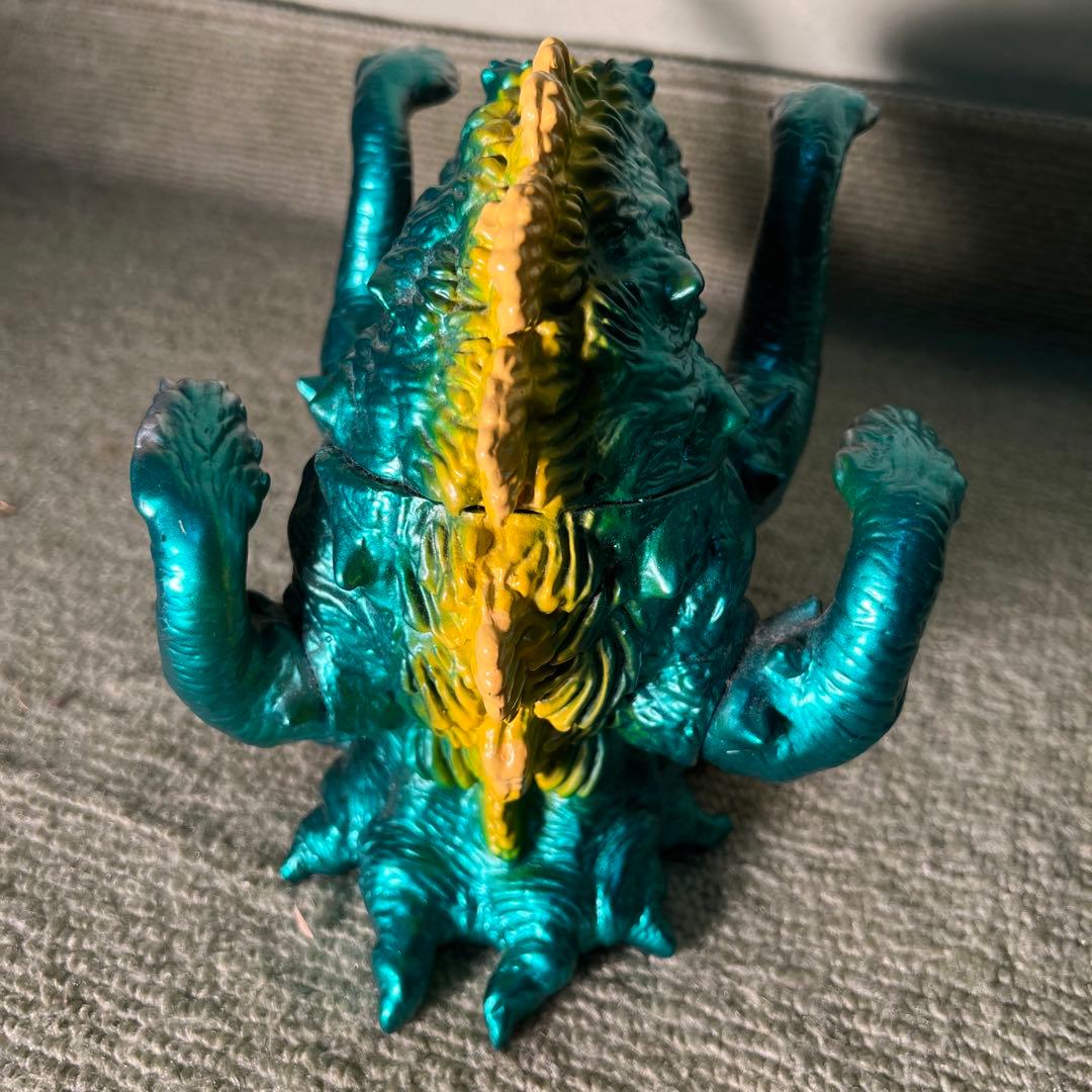 ファンクラブ限定「東宝怪獣ビオランテ」 | Shop at Mercari from