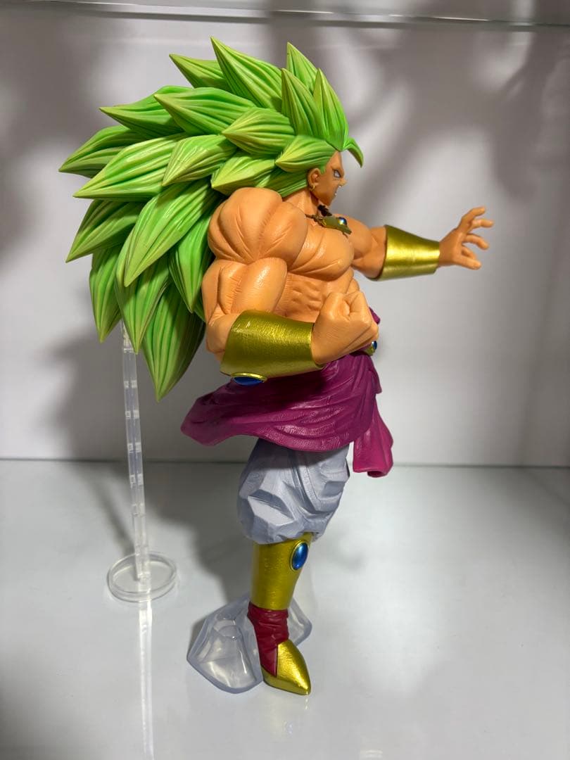 ドラゴンボール　一番くじ　ブロリー　フィギュア