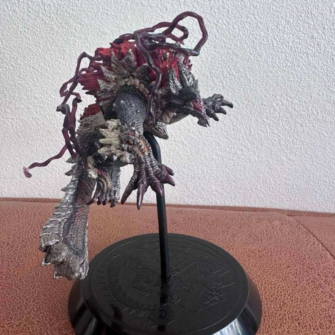 モンスターハンター　スタンダードモデル　９体　まとめ売り　フィギュア