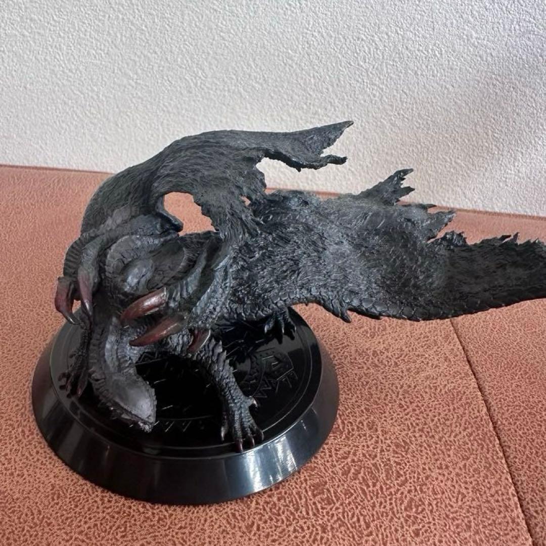 モンスターハンター　スタンダードモデル　９体　まとめ売り　フィギュア