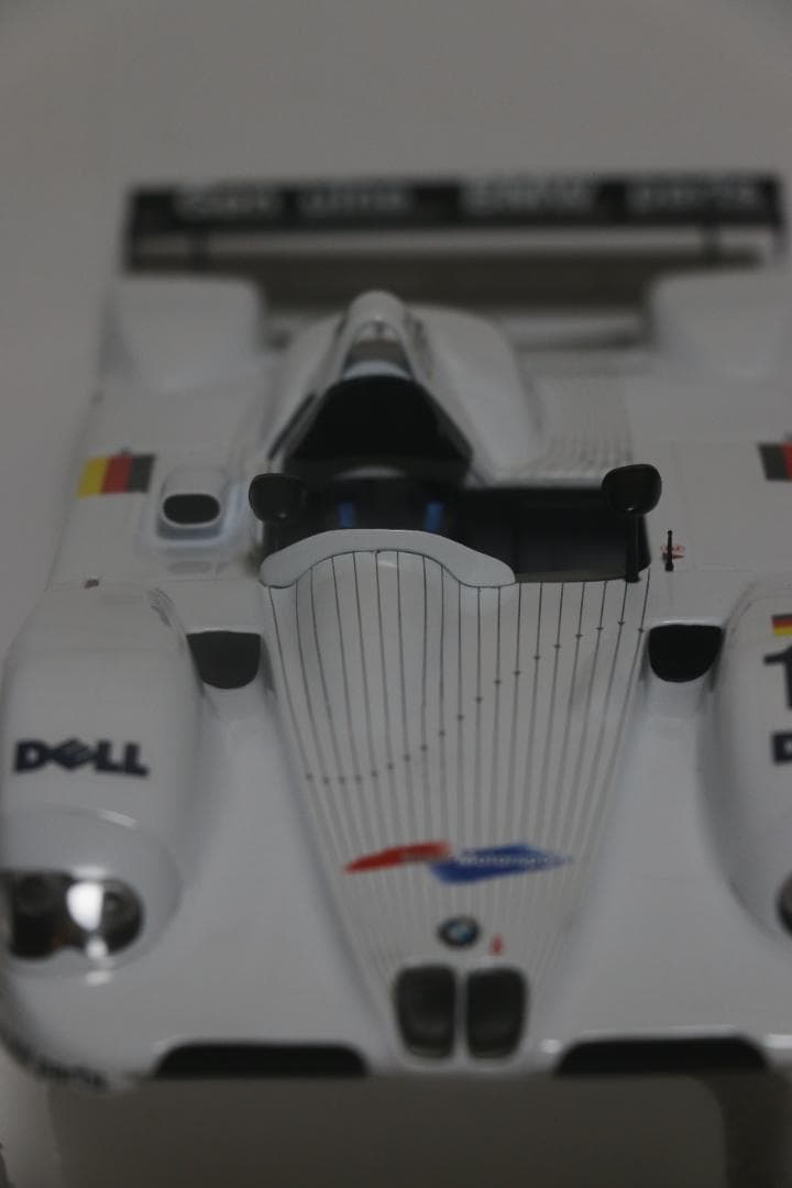 貴重 京商製BMW　Ｖ１２ＬＭＲ　1／１８　１９９９ル・マン２４Ｈ優勝車　中古品