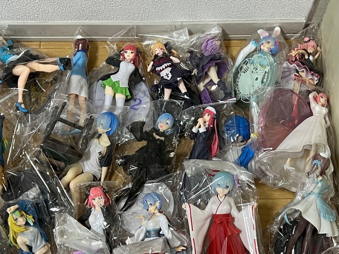 ジャンク品69体 美少女等プライズフィギュア開封品 まとめ売り