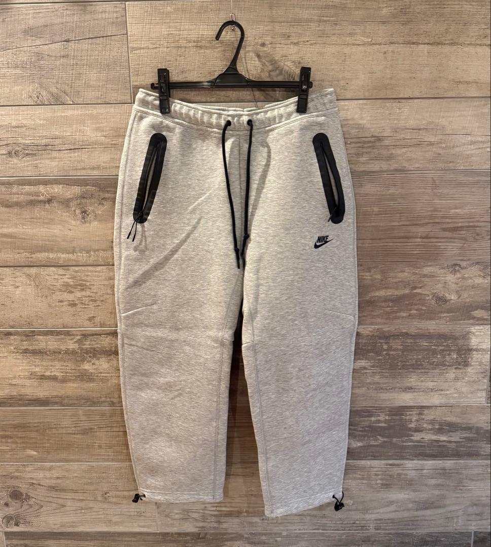 NIKE テックフリース パンツ グレー セットアップ対応商品》ナイキ テック メンズ フリース ジョガー