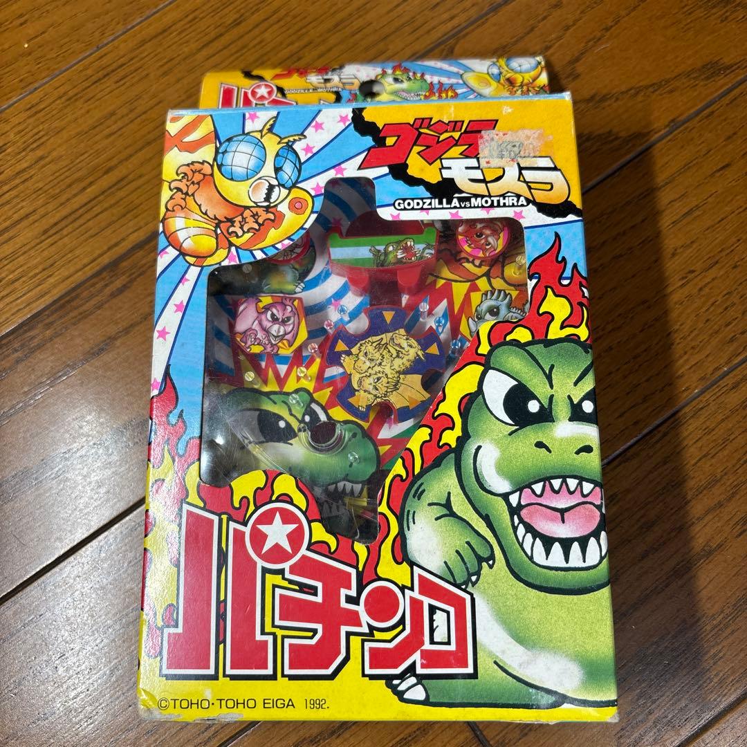 TOHO ゴジラVSモスラ キングギドラ パチンコ日本製 1992年 当時物 ゴジラVSモスラ』ゴジラ（1992）が東宝大怪獣シリーズにてフィギュア化