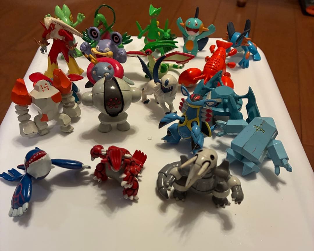 【希少】ポケモン　モンコレ　初代　97体セット＋指人形セット　任天堂　廃盤　レア