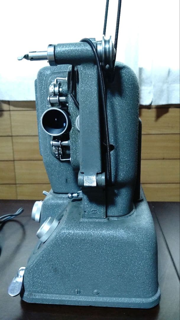 ELMO E-80 8mm 映写機 昭和レトロ・ビンテージ - メルカリ