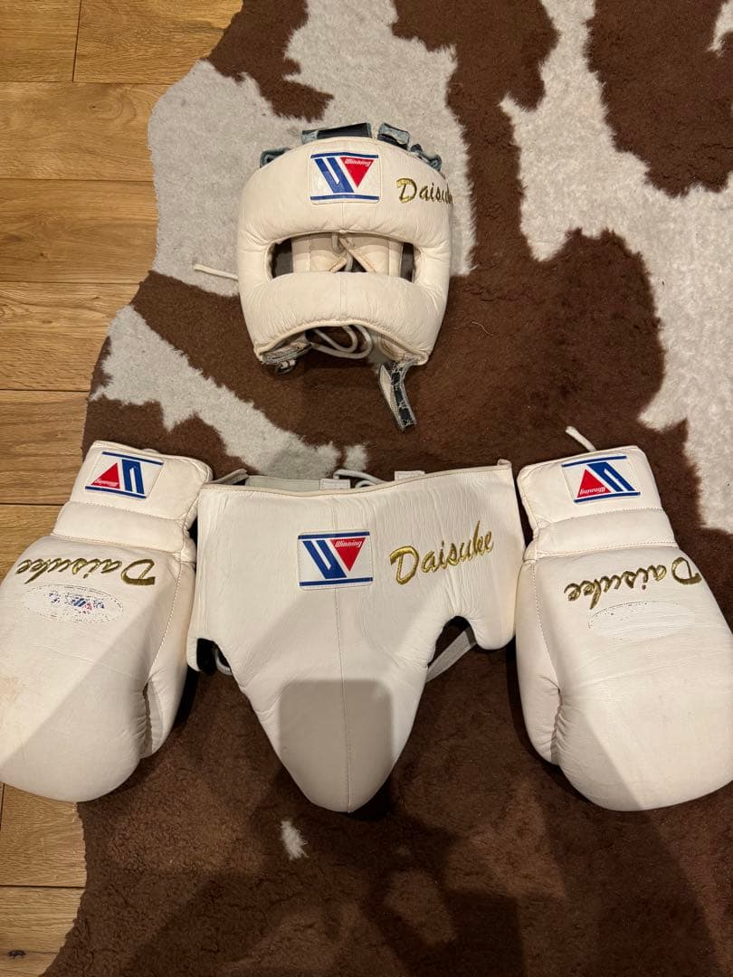 Winning ウイニンググローブ 12oz、ヘッドギアセット Winning（ウイニング） 受注生産 ボクシング グローブ ひも式 12オンス