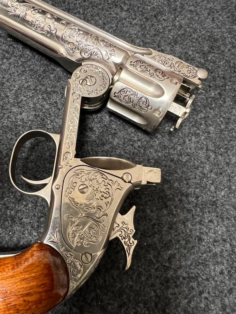ワイアットアープ　４４口径　リボルバー