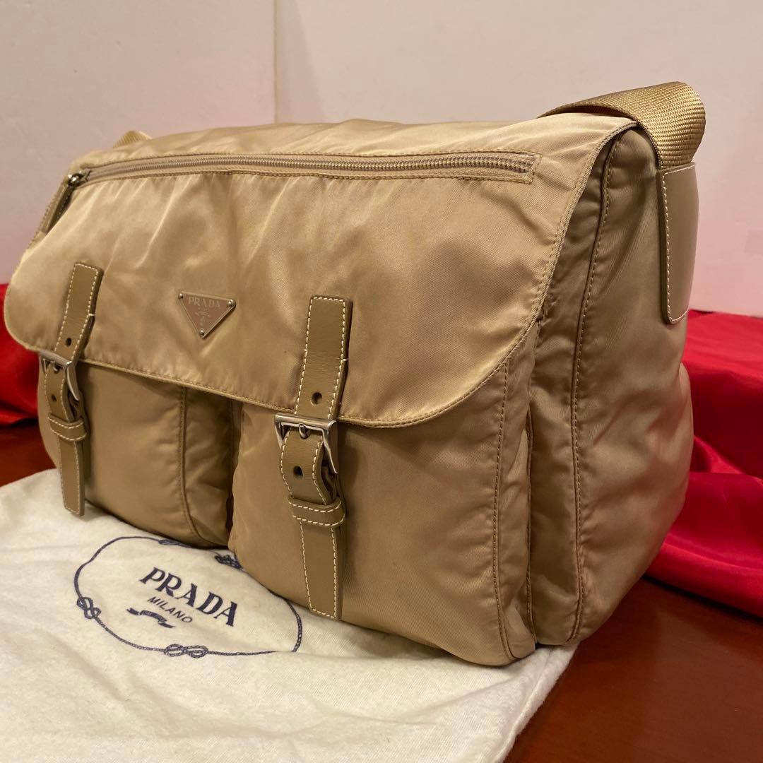PRADA ショルダーバッグ　ベージュ　テスート　三角ロゴメッセンジャー男女兼用 楽天市場】プラダ PRADA チェーン ショルダーバッグ トライアングル
