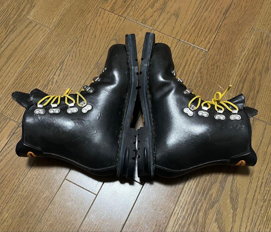 Asolo (アゾロ) のテレマークスキーブーツ　25.5cm