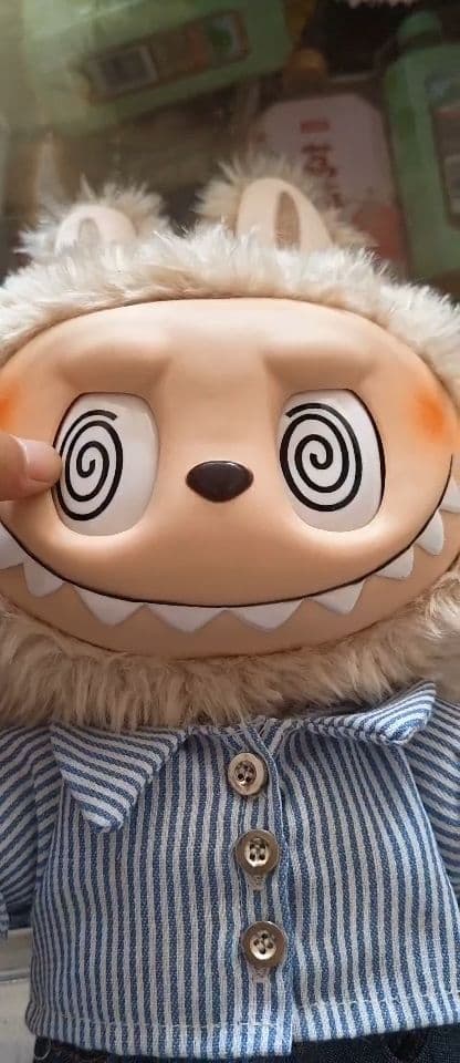 ラブブ38cm 限定目切り替えできる ぬいぐるみ