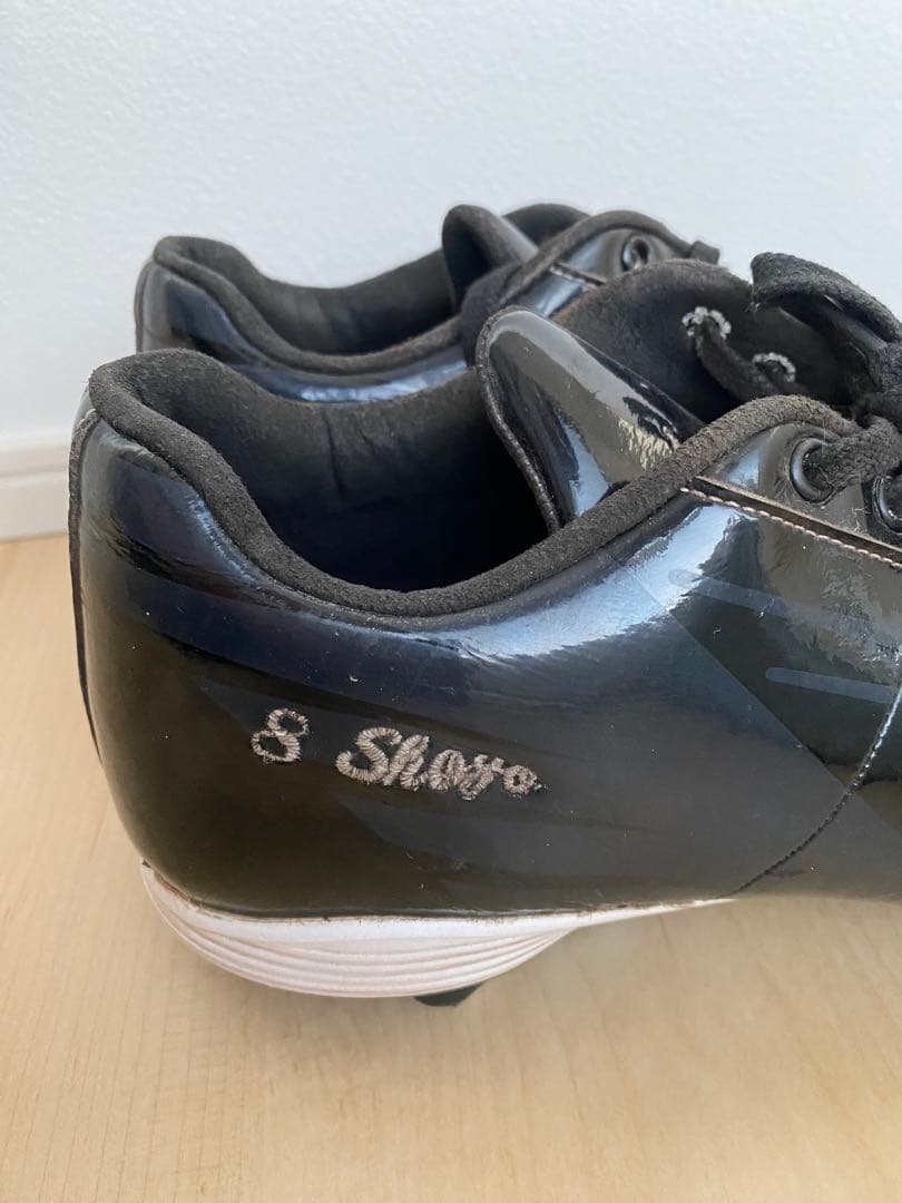 千葉ロッテマリーンズ中村奨吾選手直筆サイン入実使用スパイク - メルカリ