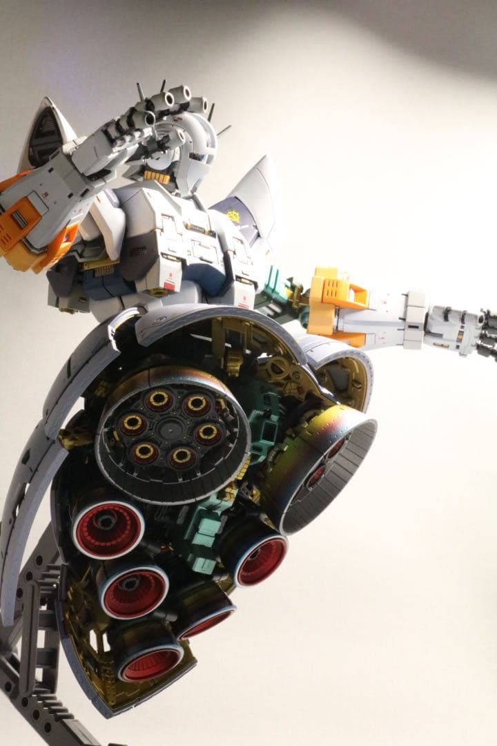 RGジオング、全塗装完成品